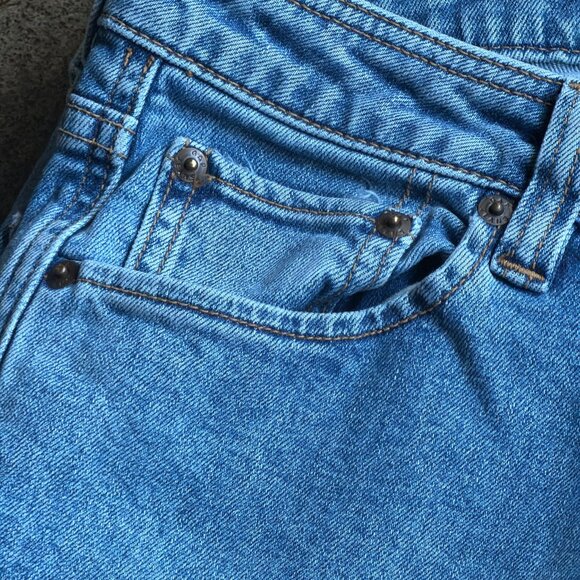 GAP Boot Cut Ankle Jeans - Picture 2 of 11